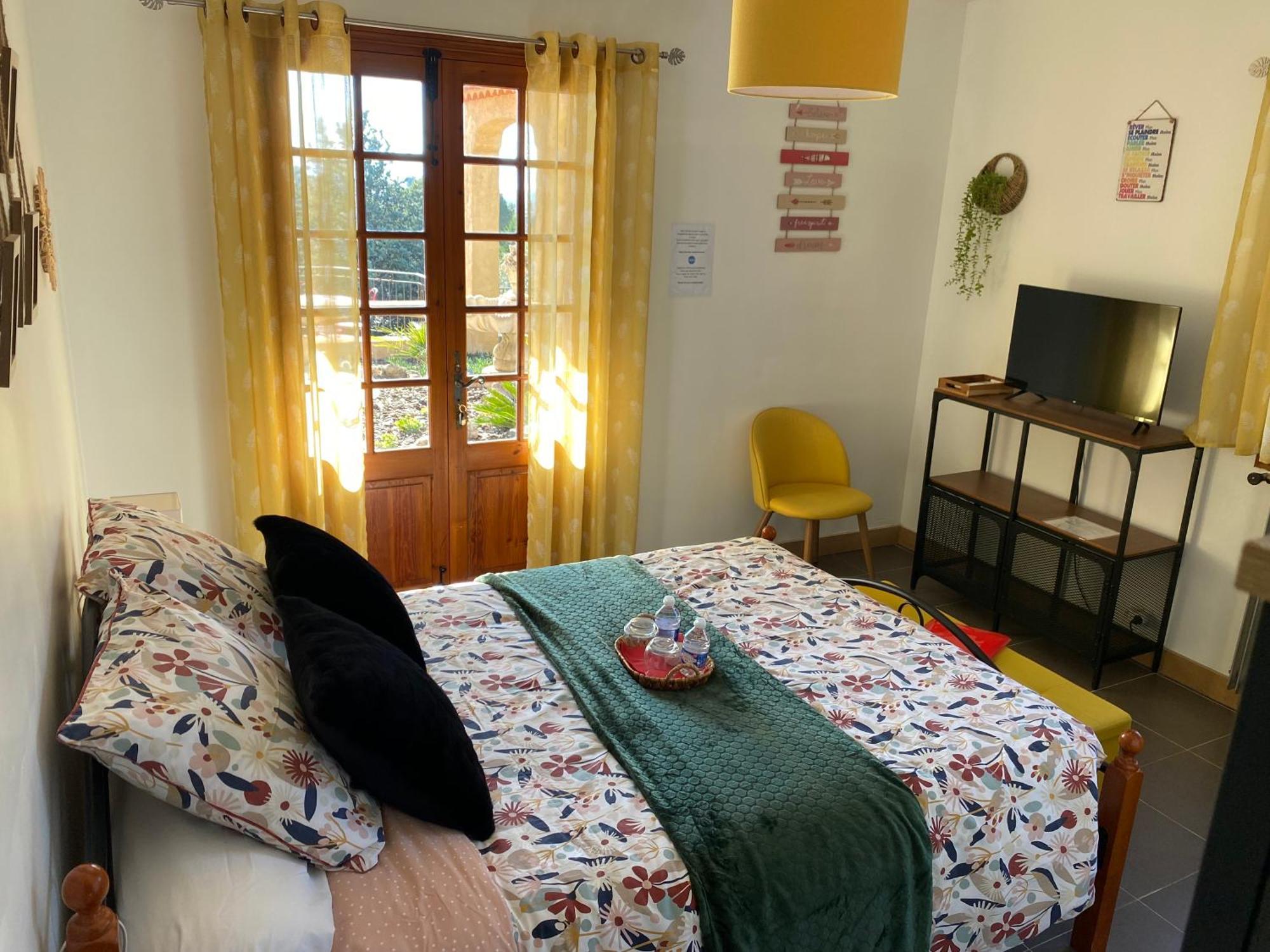 Chambres D'Hotes De Charme La Joseline Flayosc ภายนอก รูปภาพ